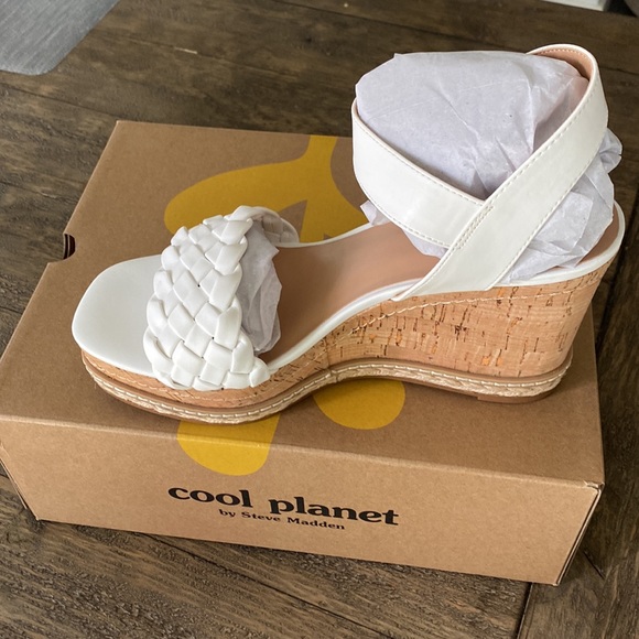 Steve Madden Cool Planet wedge sandals 9.5 Jitney - Picture 2 of 5